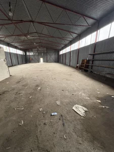 Складское помещение с прилегающей территорией рядом с бест клубом