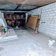 Участок с начатым строительством