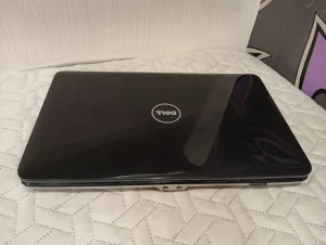 Ноутбук DELL Vostro 1015