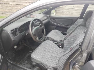 Mazda 323