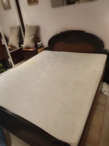 Кровать двуспальную