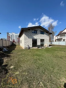 Двухэтажный жилой дом по ул. Попова