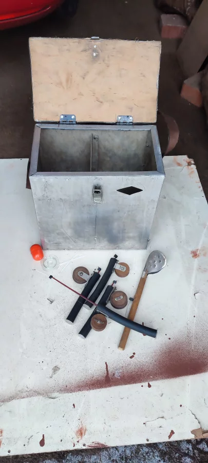 Ящик для зимней рыбалки