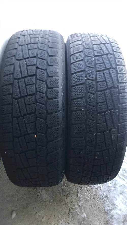 Покрышки зимние легковые 185/65/14 Viatti