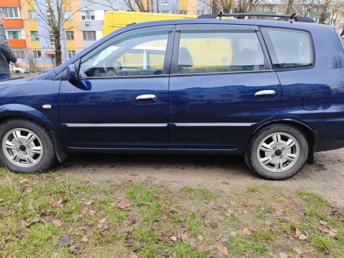 Kia Carens 2006 год