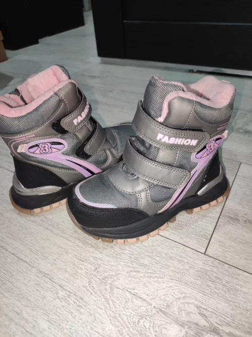 Зимние сапоги 20руб