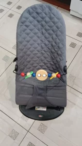 Шезлонг для новорожденных