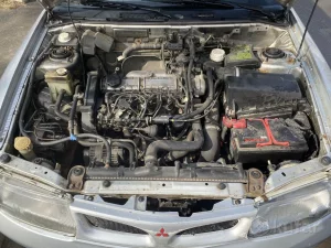 Mitsubishi Carisma 1.9 дизель 1997 года