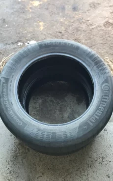 Покрышки летние 215/60/17 Continental