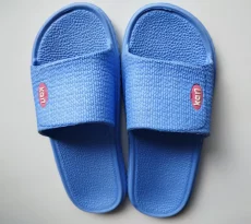 Шлепанцы Kari 36 р-р (стелька 23 см)