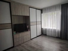 4-х комнатную. квартиру