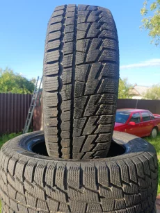 Зимняя 16 резина Б/У