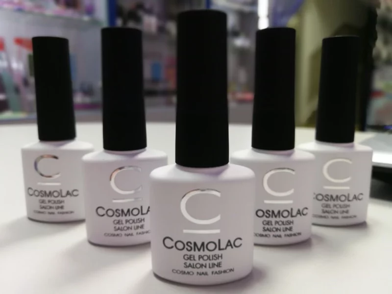 «Cosmolac» в сети магазинов «Ноготочки»