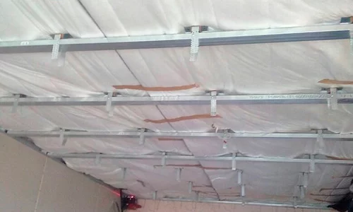 Тишина над головой: комплексный подход к шумоизоляции потолка