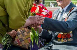 Определены размеры материальной помощи ветеранам ко Дню Победы в 2026 году