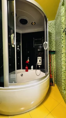 Двухкомнатная квартира по ул. 50 лет ВЛКСМ, д. 77