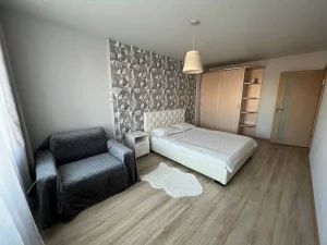 2-ух комнатную Ленина 51