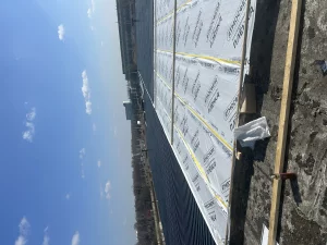 Кровельщик на двухскатную крышу