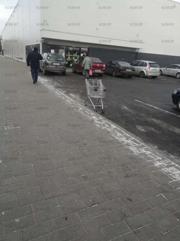 А закатить в магазин тяжело? 