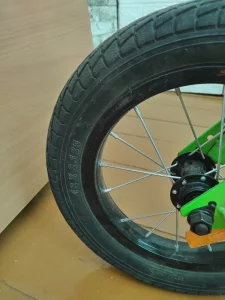 Детский велосипед в хорошем состоянии