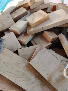 Дрова, обрезки дуба