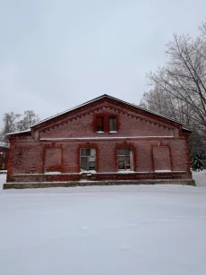 Аренду здание 490м2 рядом с ночным клубом Милтон