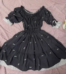 Всё по 10 рублей