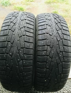 Покрышки зимние 215/60/17