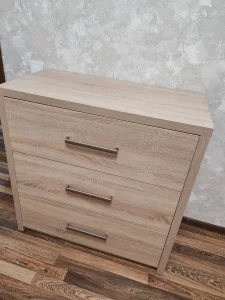 Письменный стол и комод