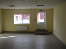 Павильон Рядом с магазином Светофор 40м2