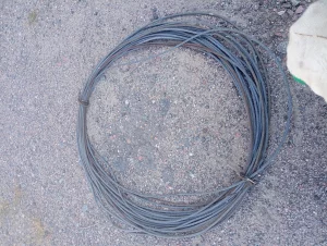 Трос стальной оцинкованный шестижильный диаметр 6 мм длина 40 метров,