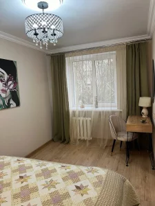 Квартиру (долгосрочное проживание)