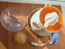 Соковыжималка для цитрусов Ufesa EX-7235 CITRALIA