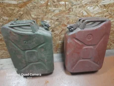 Канистры металлические 20л советские. 20 р