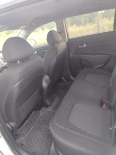Автомобиль Kia Sportage |||