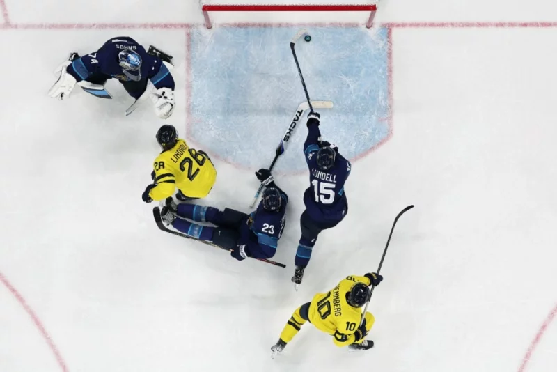 В матче  Молодежной хоккейной лиги бобруйский «Динамо-Шинник» одолел в гостях команду «Динамо-Карелия»