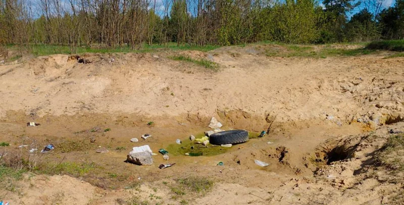 Гнилыми скамейками в парке и свалками в Бобруйске заинтересовалась прокуратура — от горисполкома потребовали устранить недостатки