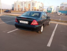 Mercedes Benz C200 2.0 6-МКПП 2002 г/в