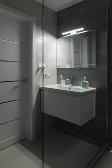 Студия премиум класса в центре в новом доме на сутки, часы