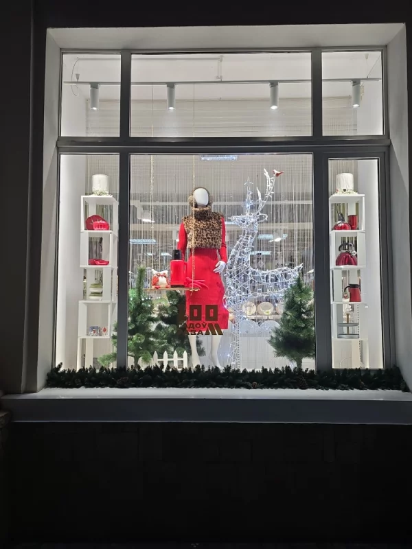 Универмаг обновил витрину