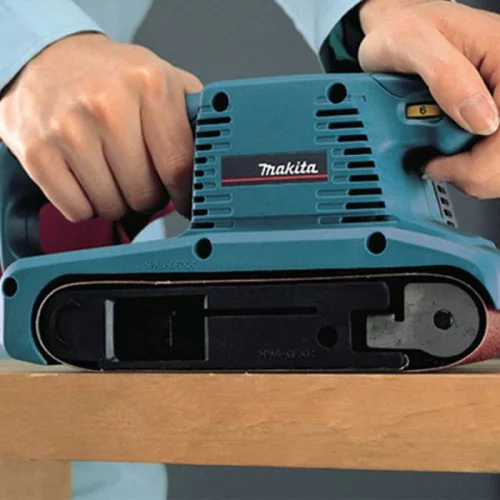 Ленточная шлифмашинка Makita 9911