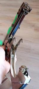 Тапенер - степлер для подвязки растений с лентами и скобами