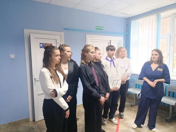 Бобруйские школьники познакомились с работой центральной больницы на профориентационной встрече