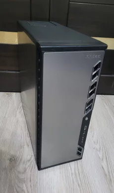 Корпус Antec