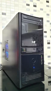 Игровой компьютер в полном комплекте