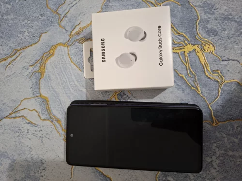 Телефон Samsung A52