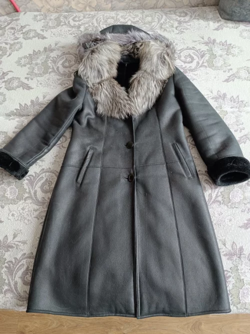 Продам женскую дубленку