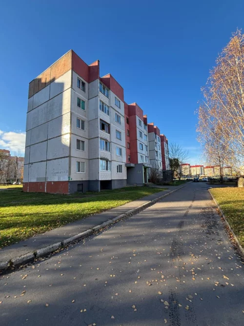 Трехкомнатная квартира на ул. Сикорского, д. 16