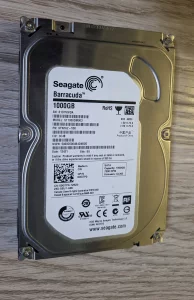 HDD жесткий диска 3.5 100GB