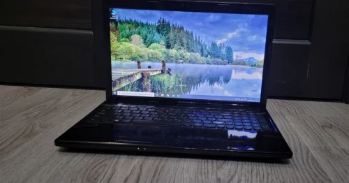 Ноутбук LENOVO G585